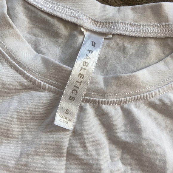 Fabletics crop - Picture 3 of 4